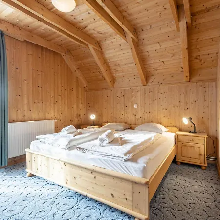 Casa vacanze Modern In Sankt Georgen With Swimming Pool Sankt Lorenzen ob Murau